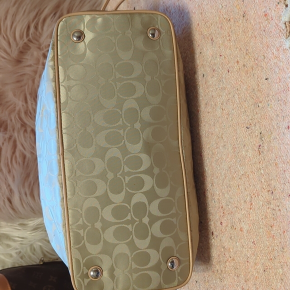 Coach bag🔥🔥🔥 - Picture 4 of 9